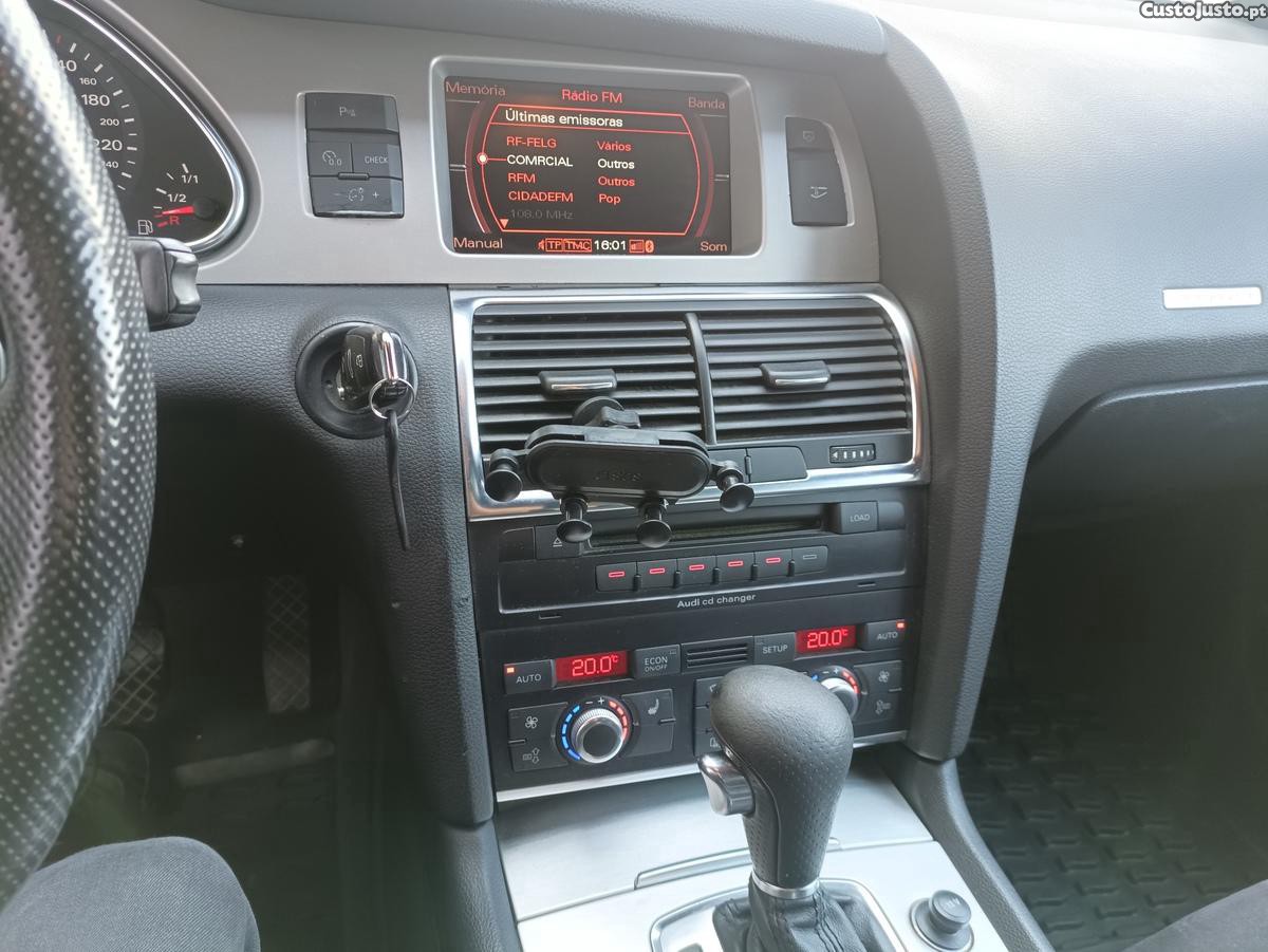 Audi Q7 V6 3.0TDI — fotografia 3