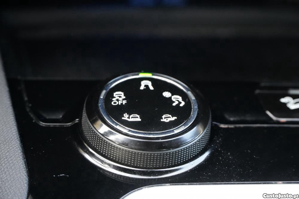 Peugeot 5008 1.2 PureTech GT — photo 3