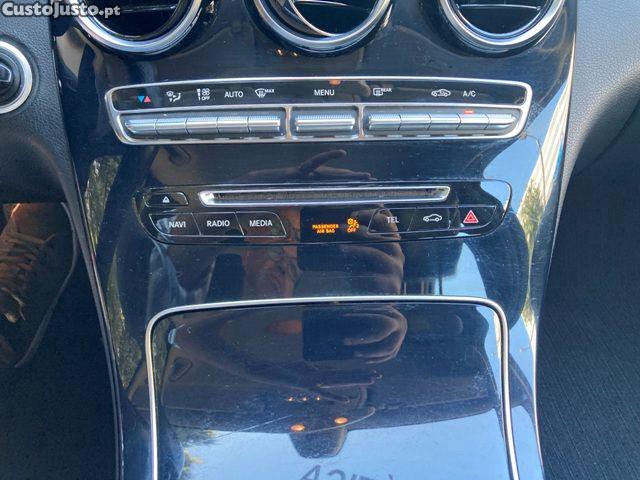 Mercedes-Benz C 180 d Avantgarde Aut. — fotografia 5
