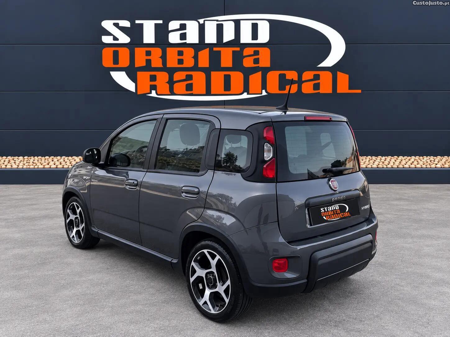 Fiat Panda 1.0 Hybrid Sport — photo 4