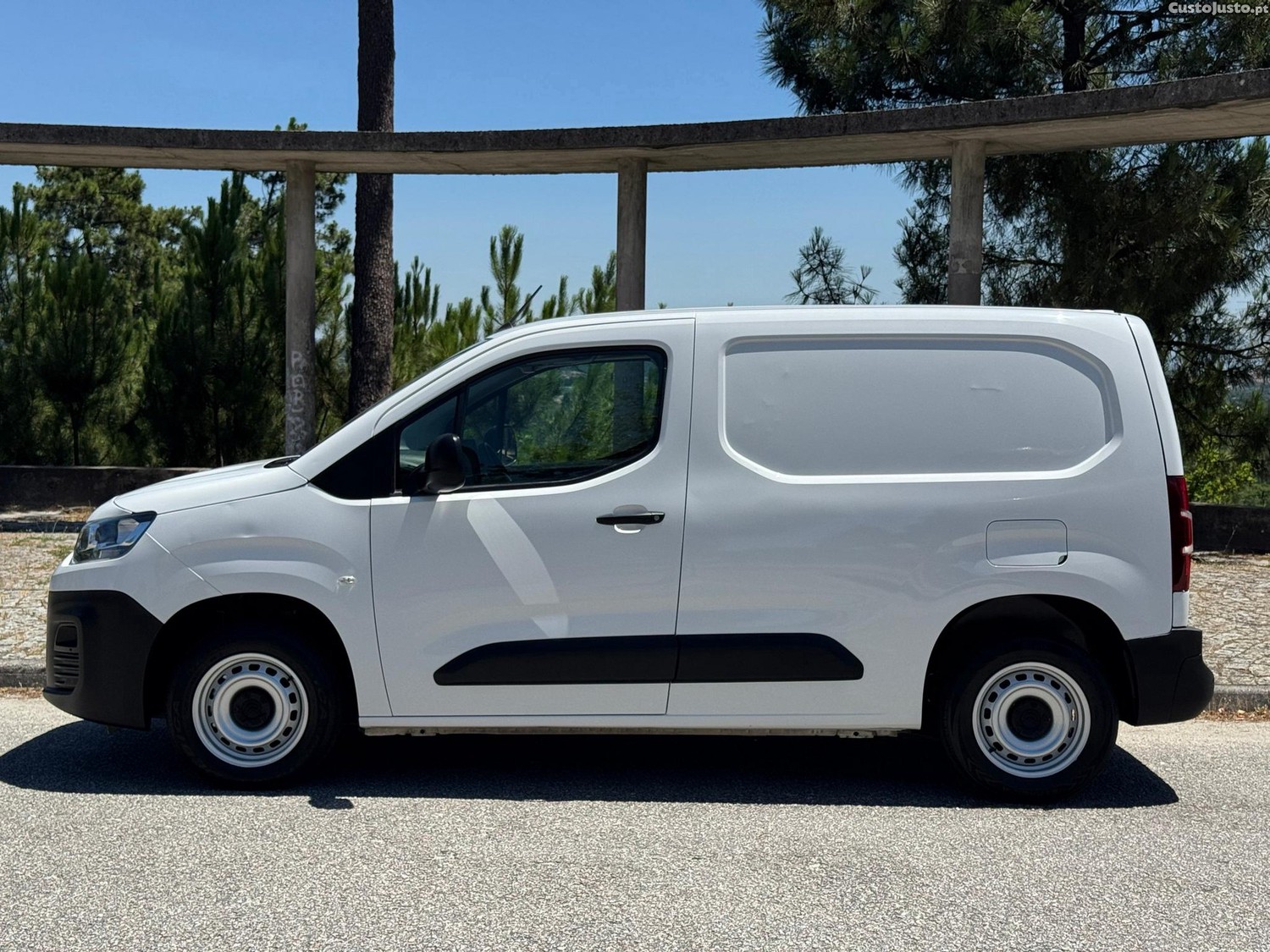 Citroën Berlingo 1.5 BlueHDi M Feel — fotografia 20