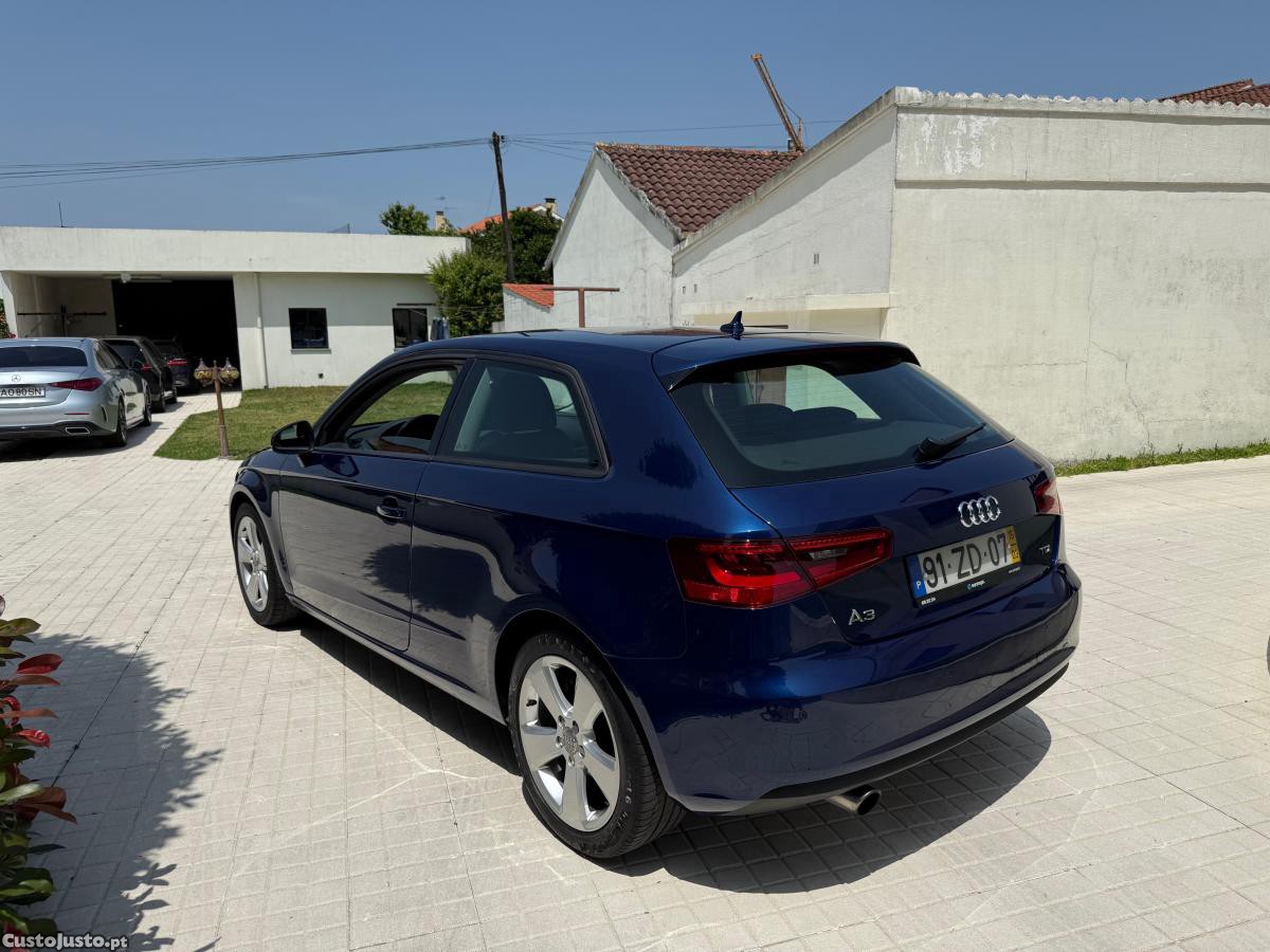 Audi A3 1.6TDI Sport 3P 117.000Km — fotografia 4