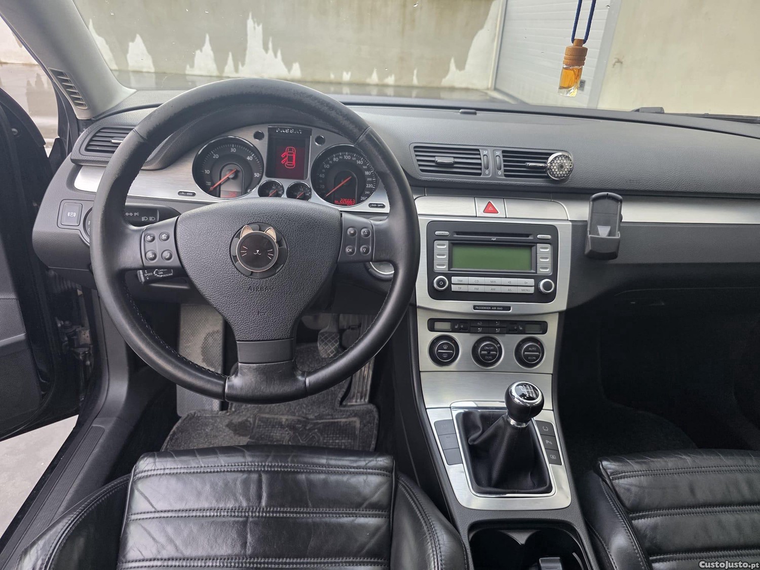 Volkswagen Passat Highline — fotografia 9