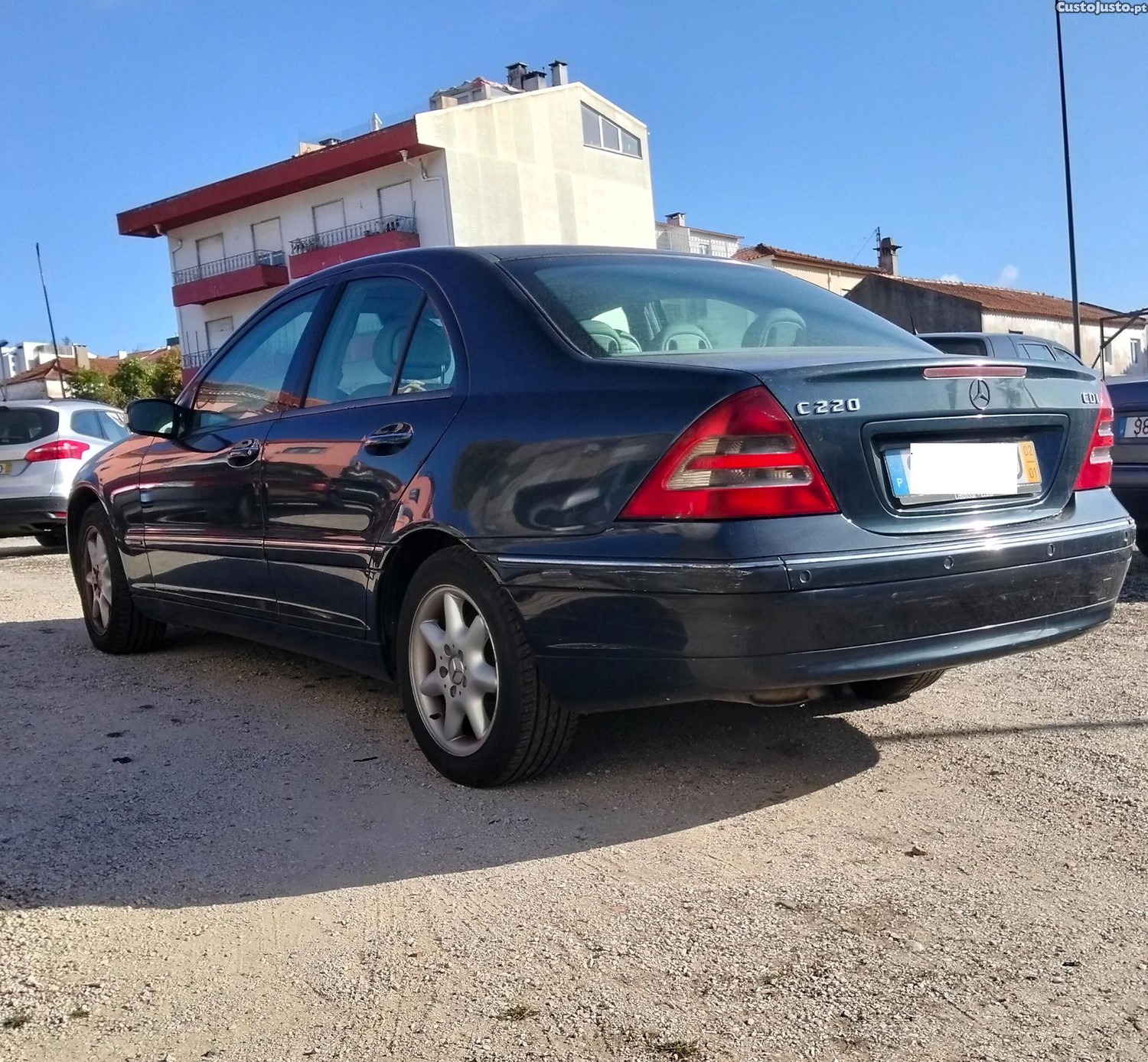 Mercedes-Benz C 220 2.2 CDI — photo 2