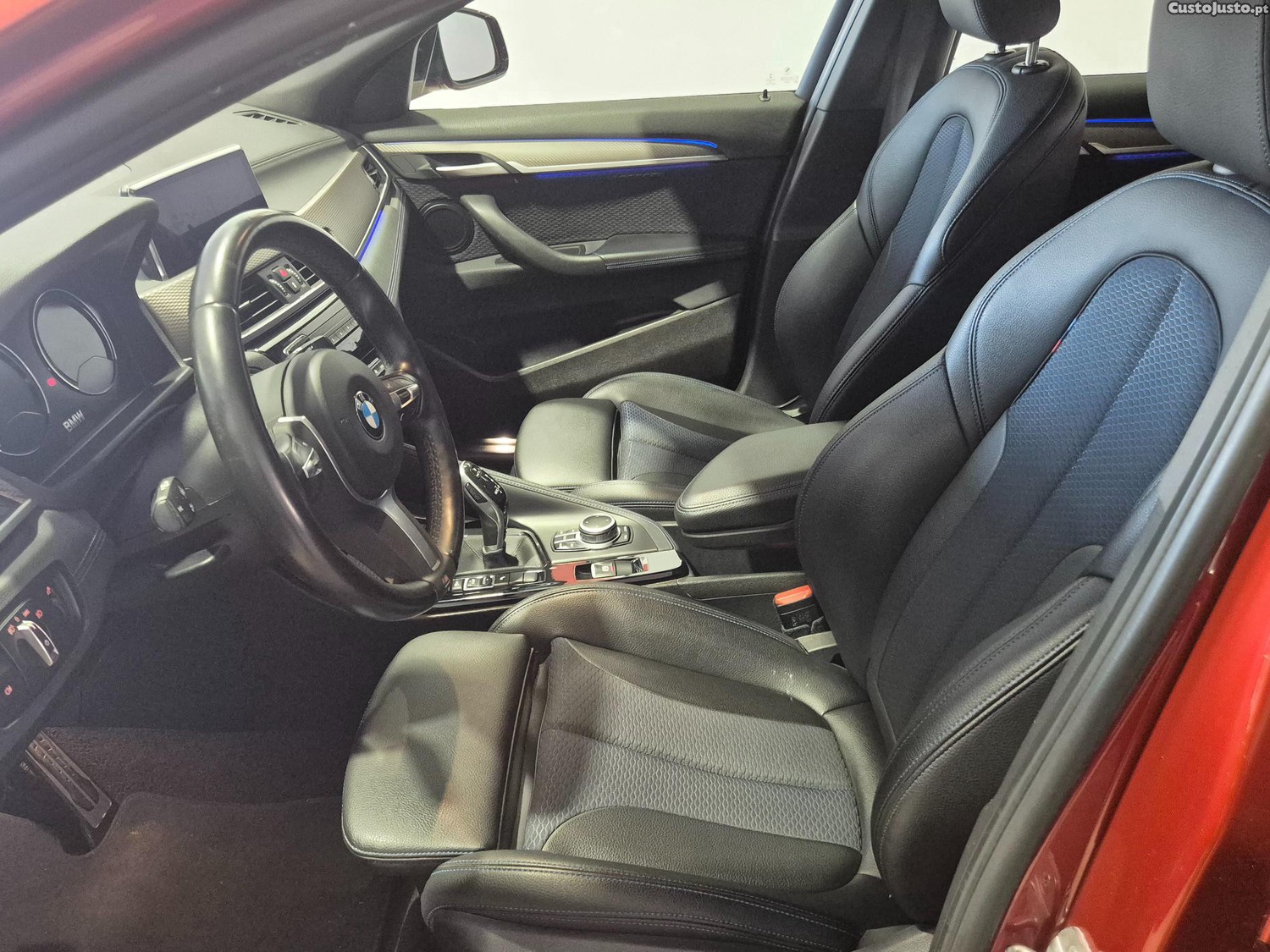 BMW X2 16d sDrive Pack M — fotografia 3