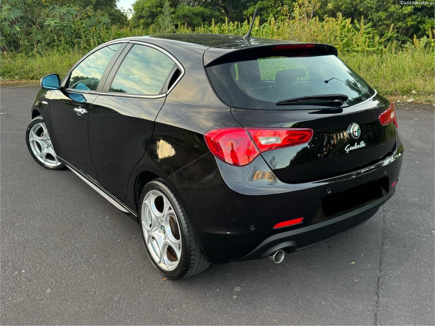 Alfa Romeo Giulietta C/ Novo Diesel 105CV Full Extras Sport — photo 2