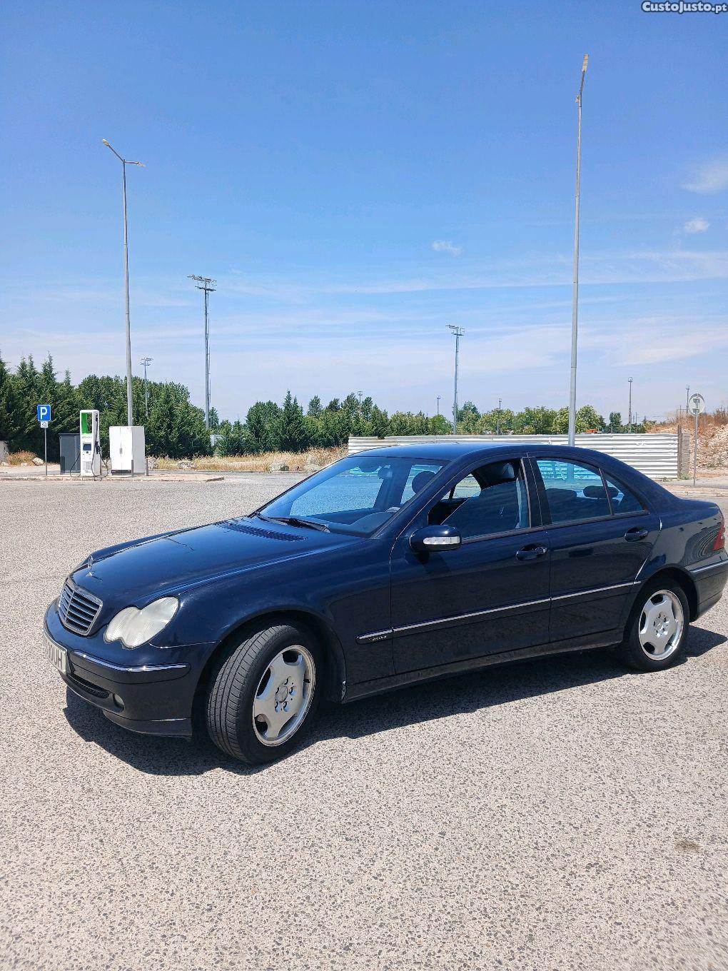 Mercedes-Benz C 220 2000 — fotografia 5