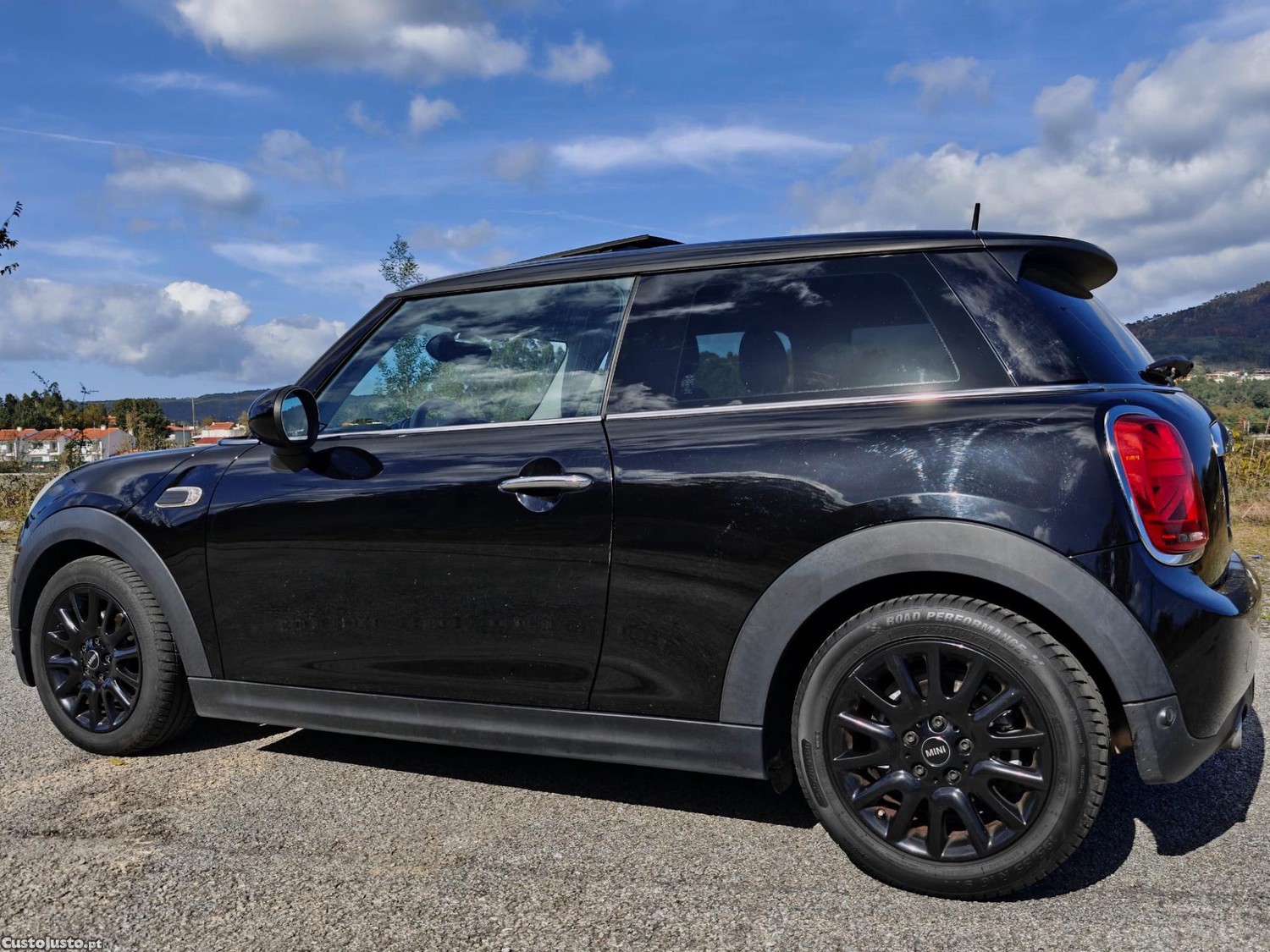 MINI Cooper D 1.5 — photo 3