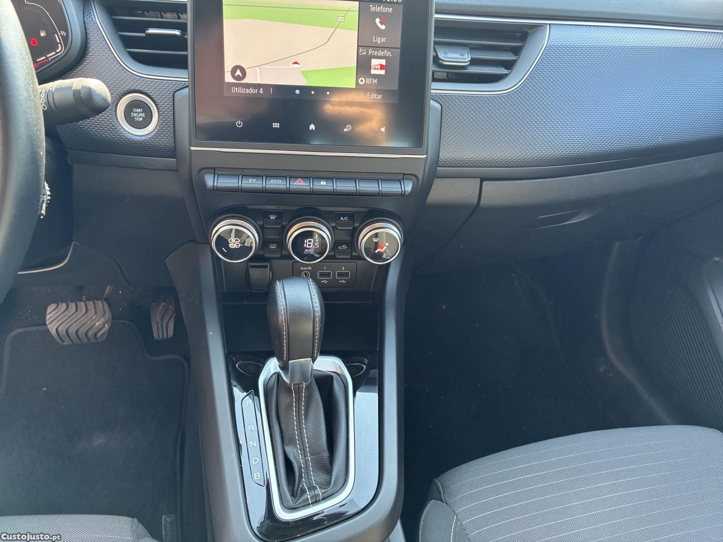 Renault Arkana 1.6 E-Tech Full Hybrid Evolution — fotografia 3