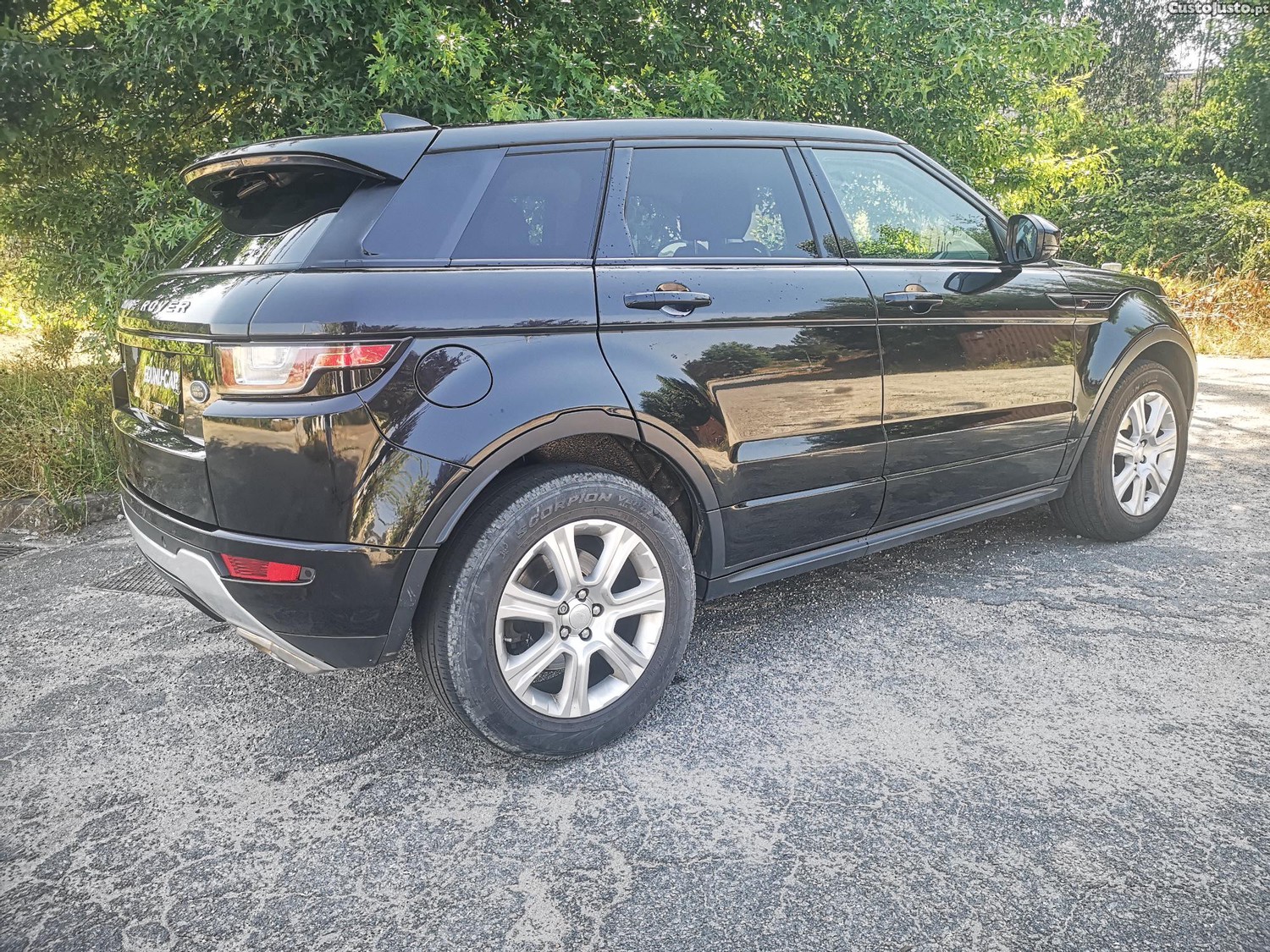 Land Rover Evoque 2.0 TD4 SE DYNAMIC - "NACIONAL - C/ GARANTIA" - "Distribuição Mudada" - "Classe 1 Port." — photo 5