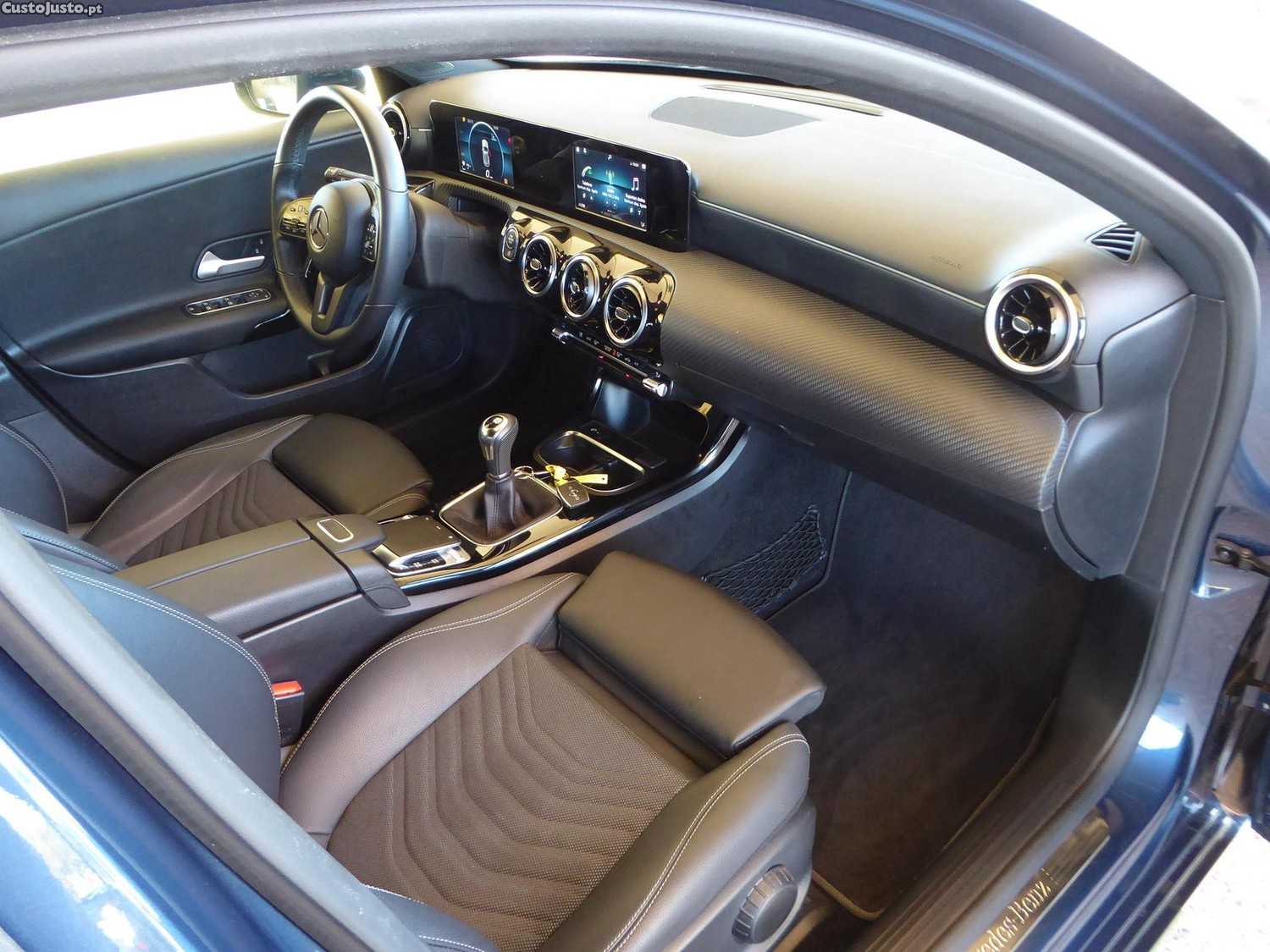 Mercedes-Benz A 180 d Style — fotografia 18