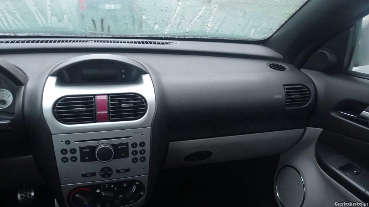 Opel Tigra twintop — photo 3
