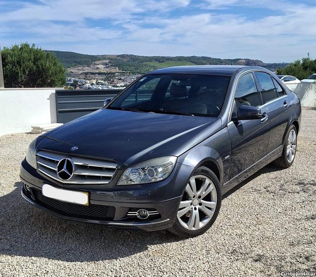 Mercedes-Benz C 220 Avantgarde — fotografia 8