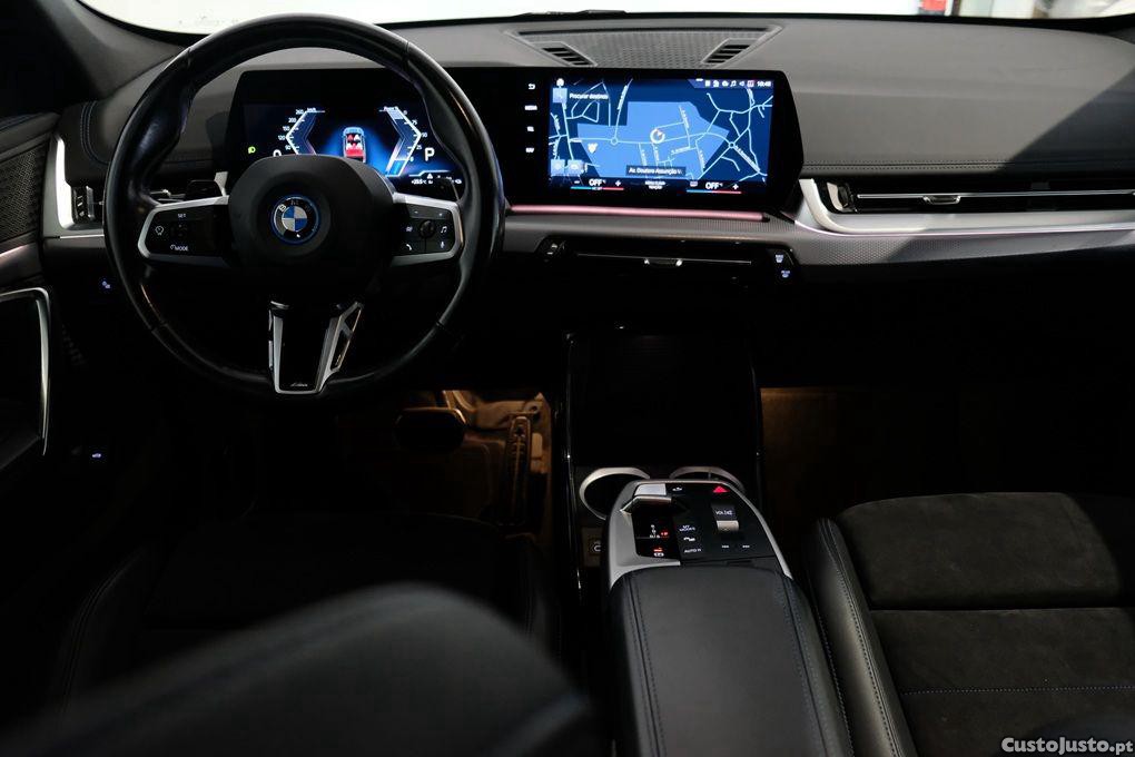 BMW X1 xDrive25e Aut. M Sport Pack — fotografia 23