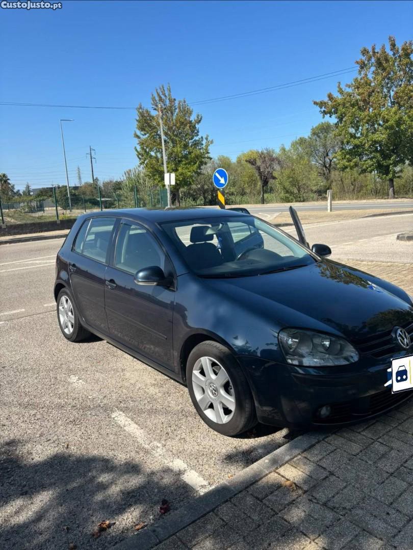 VW Golf 1.9 TDi 6V 4M Confortline — photo 3