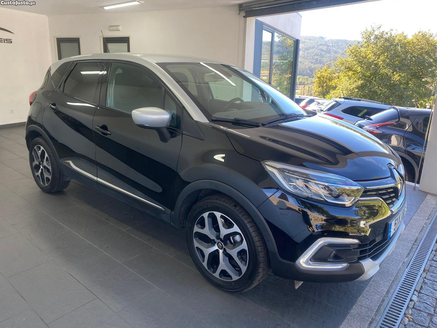 Renault Captur 0.9 TCe Exclusive — photo 3