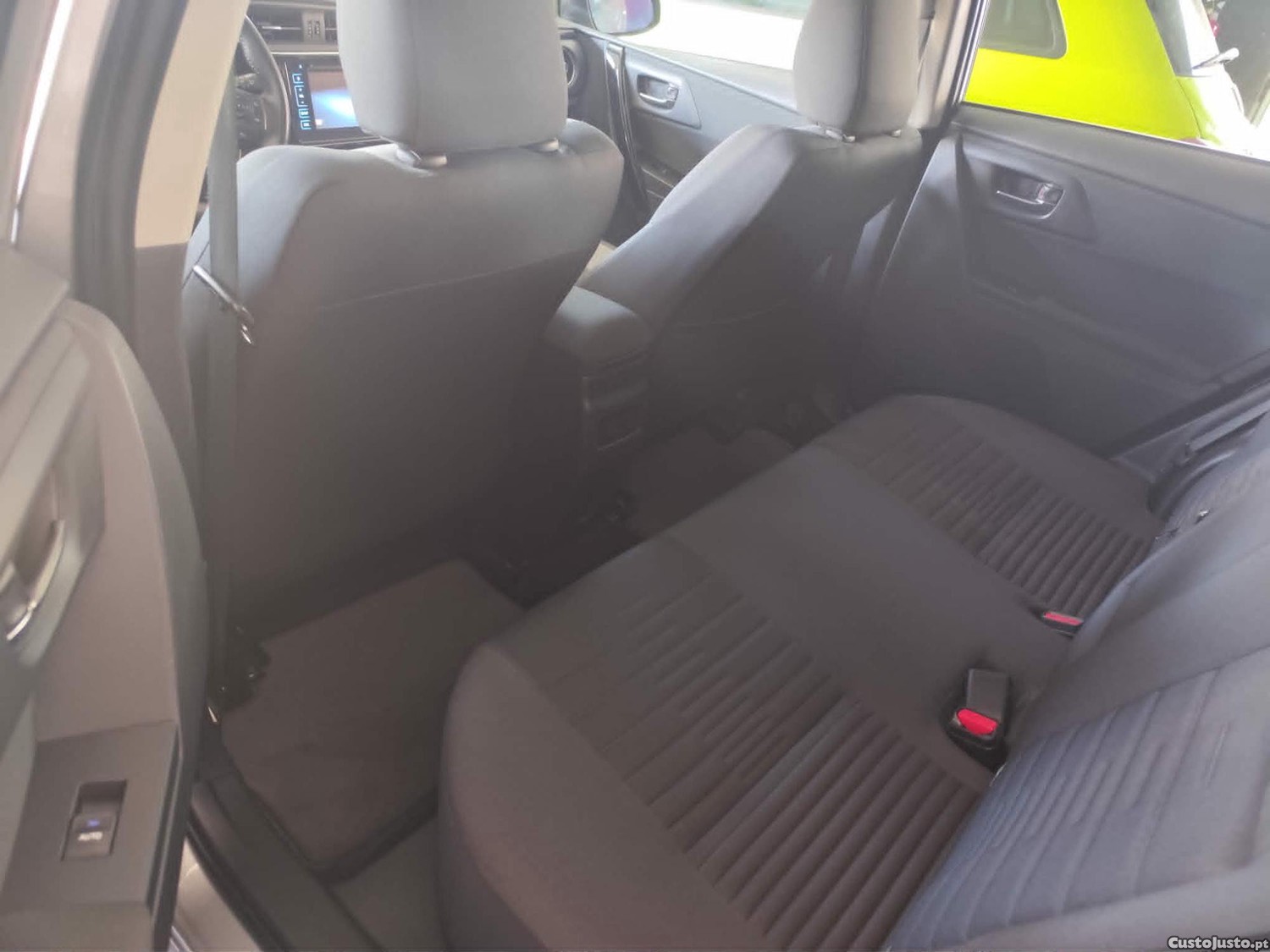 Toyota Auris TOURING SPORTS 1.6D-4D EXCLUSIVE — fotografia 3