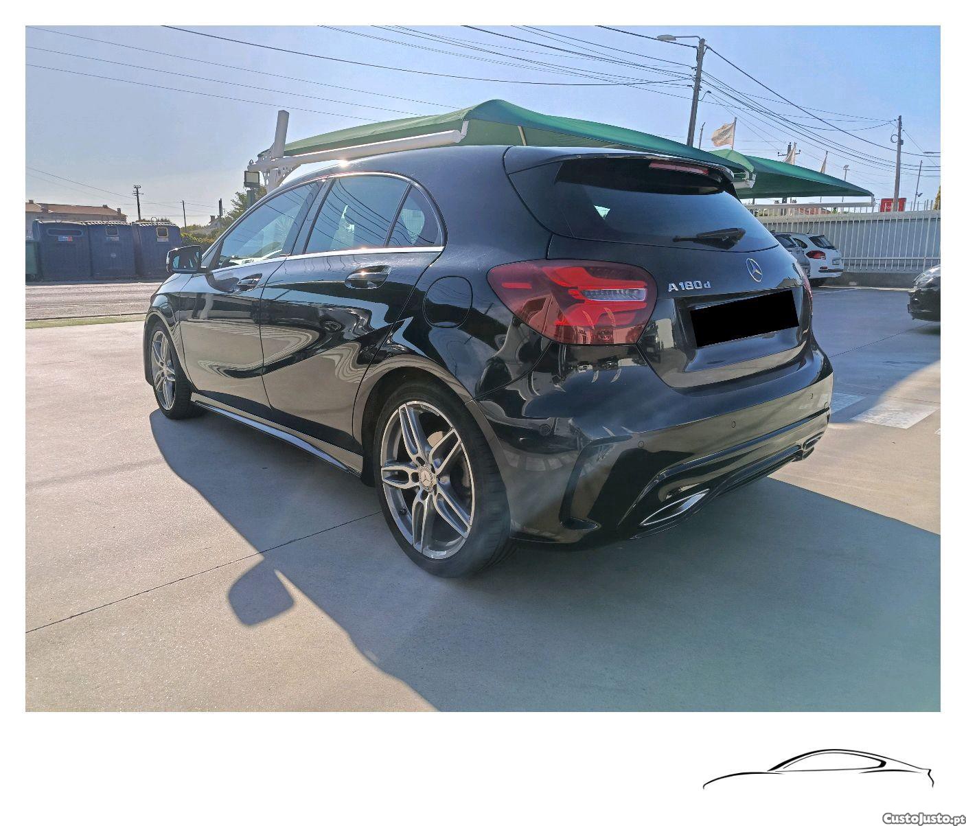 Mercedes-Benz A 180 AMG Line — fotografia 9