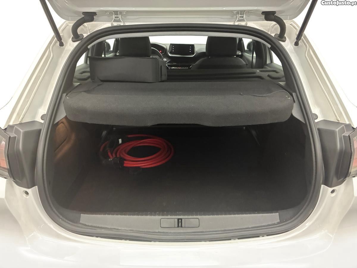 Peugeot 208 50 kWh Active Pack — fotografia 3