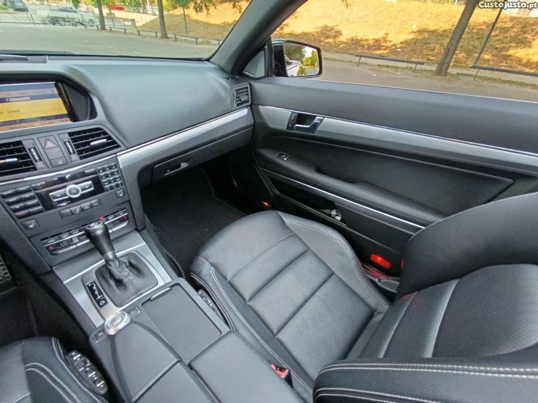 Mercedes-Benz E 250 AMG Harman Kardon — fotografia 3