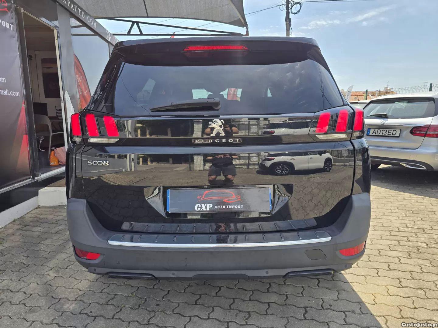 Peugeot 5008 1.2 puretech allure pack eat8 — fotografia 10