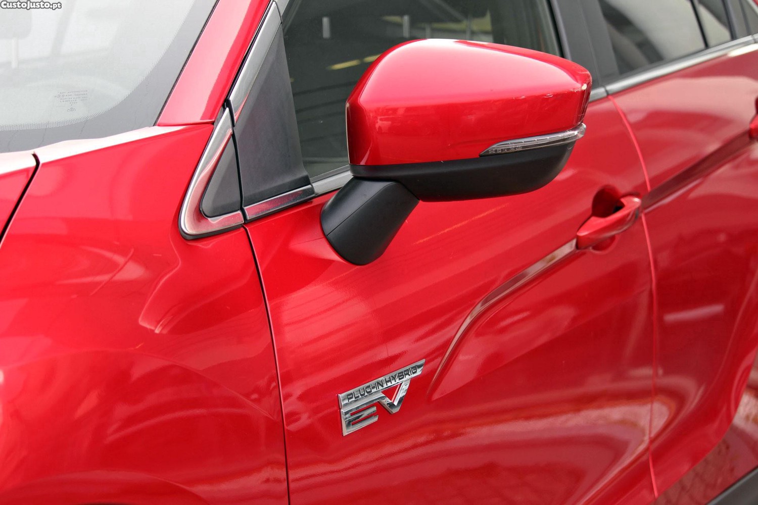 Mitsubishi Eclipse Cross 2.4 PHEV eMotion — fotografia 27
