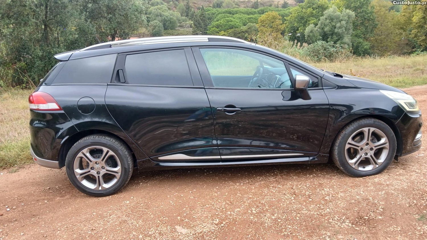 Renault Clio 0.9TCe Sport Tourer GT Line — photo 2