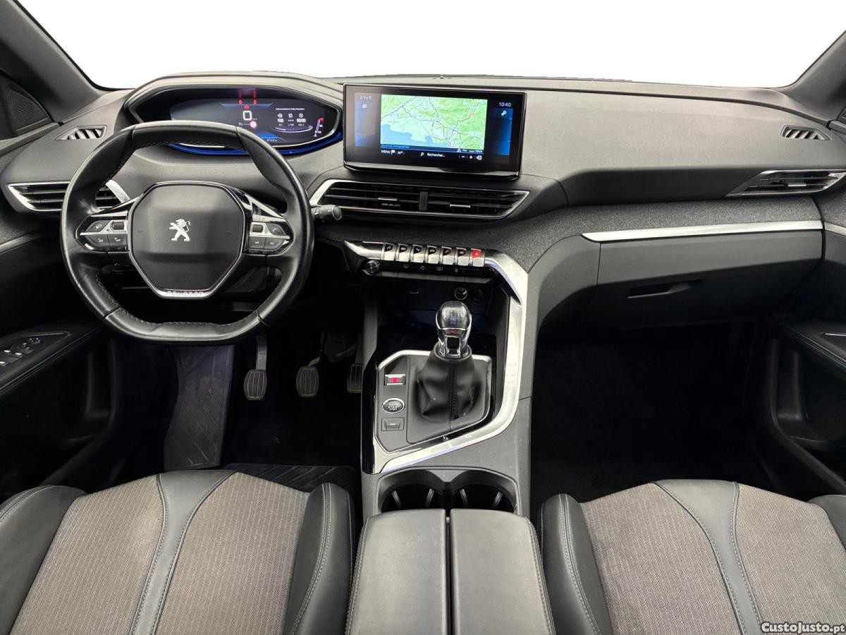 Peugeot 5008 1.2 PureTech Allure EAT8 — fotografia 6