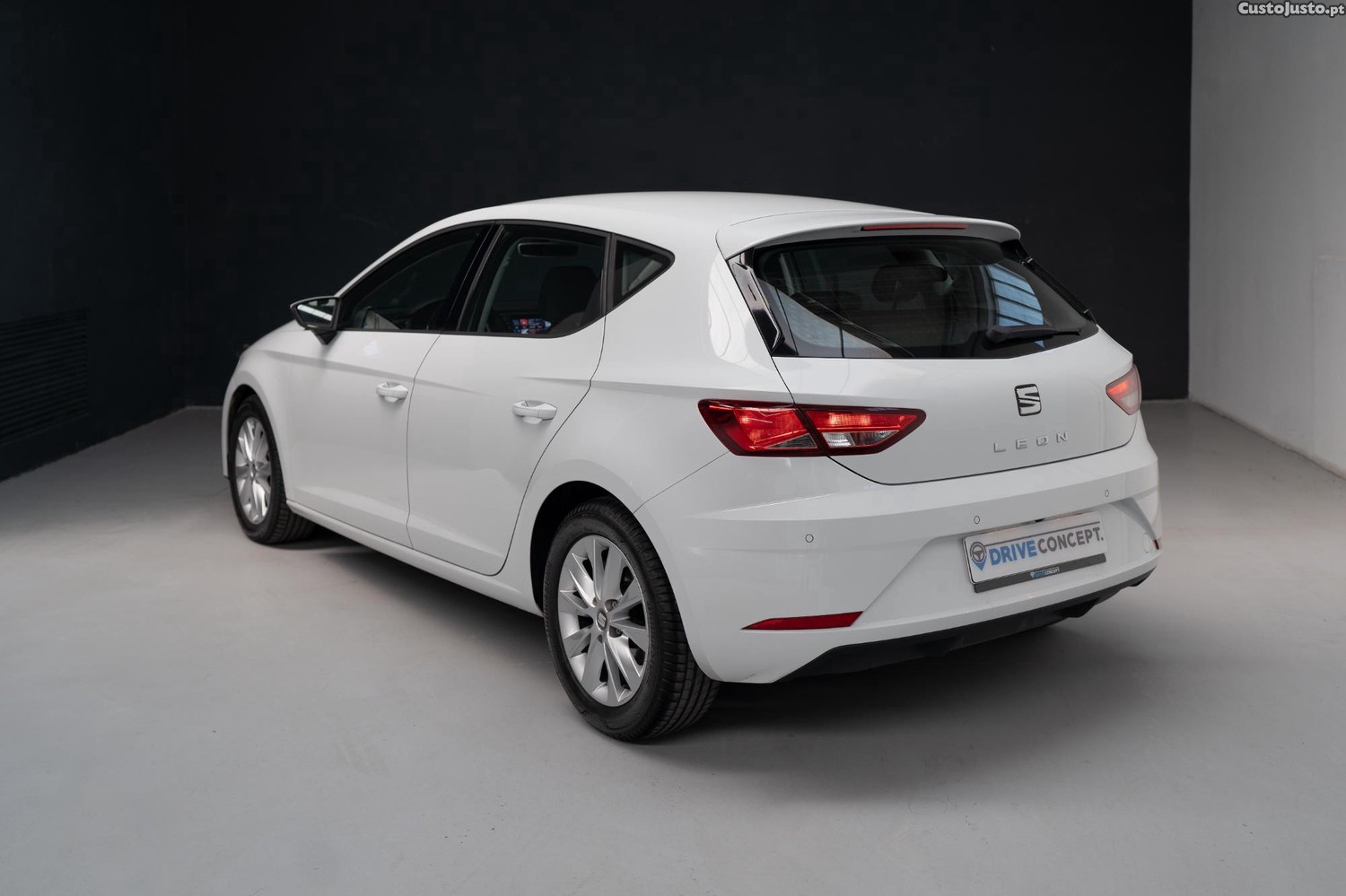SEAT Leon 1.0 EcoTSI Style — fotografia 10