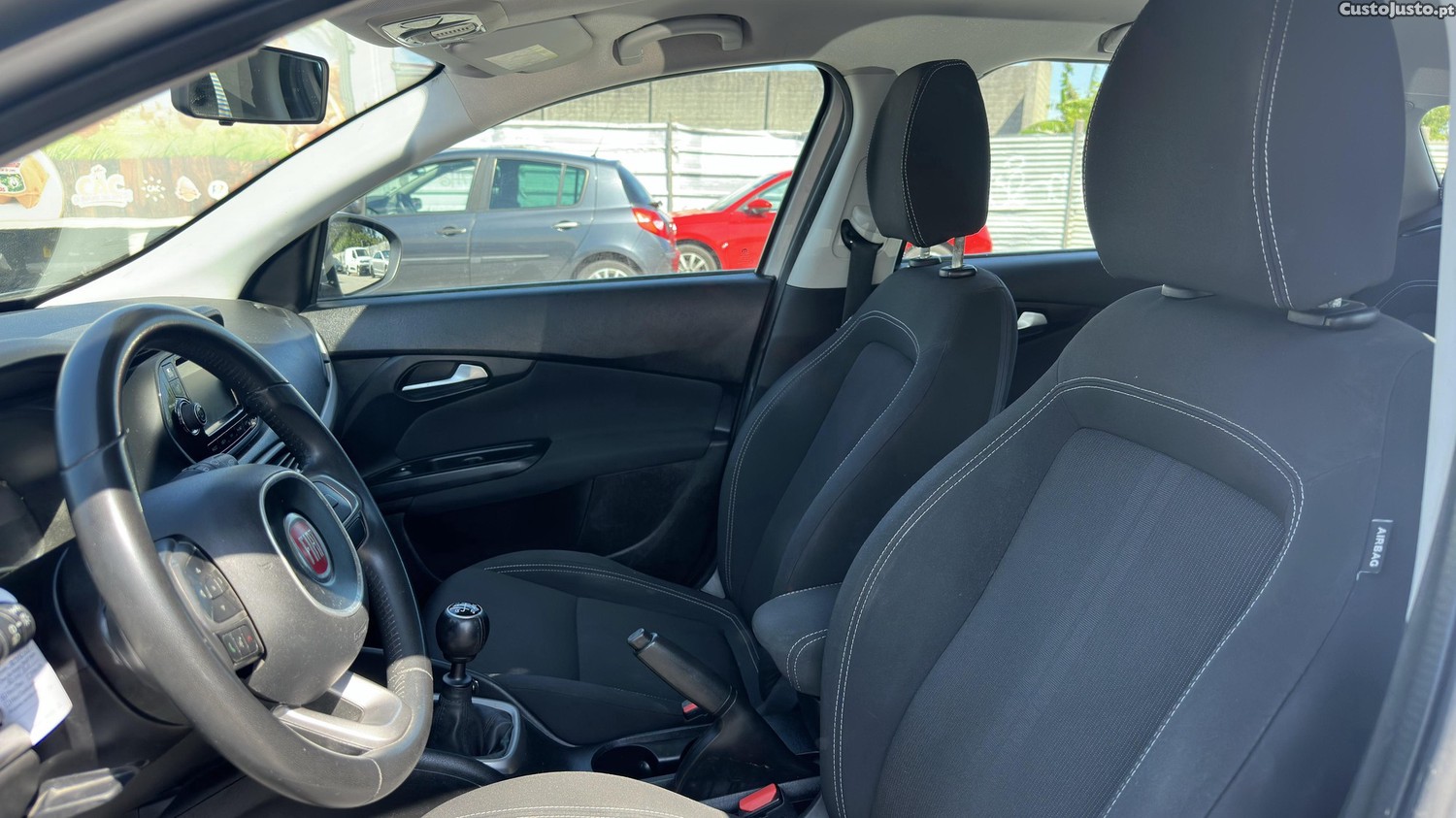 Fiat Tipo Station wagon 1.6 multijet 120 Cv de 2017 apenas 89.000 km — fotografia 6