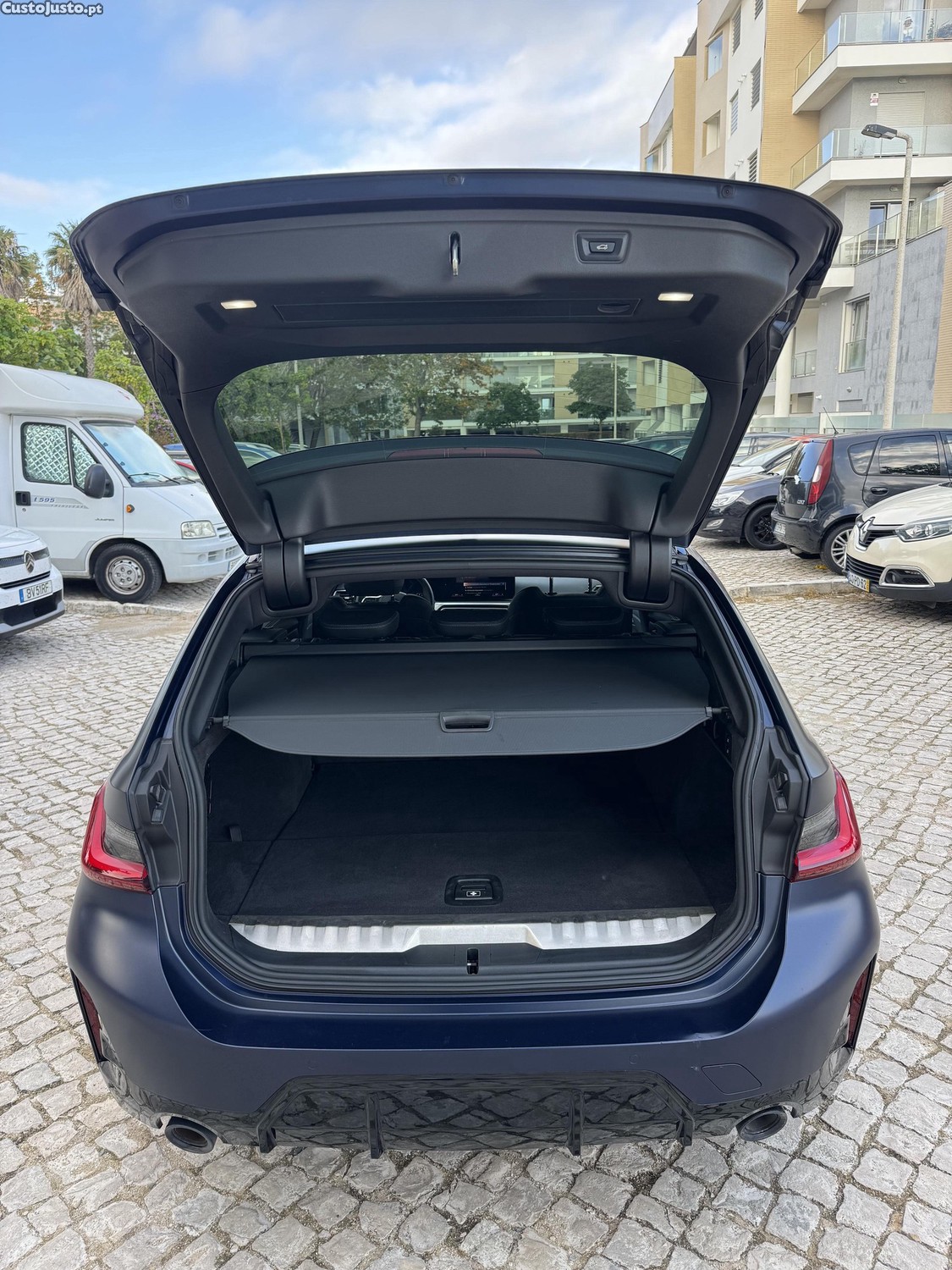 BMW 330 ePack M 2023 plug in — fotografia 6