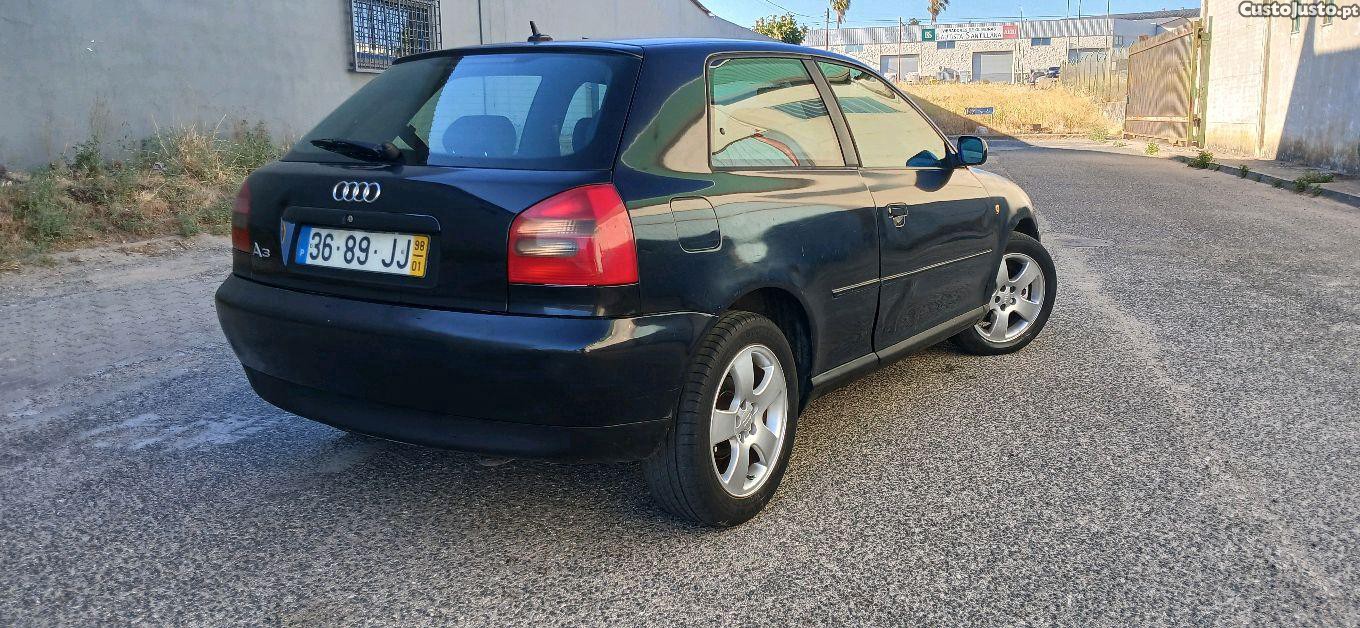 Audi A3 1.8 — fotografia 8