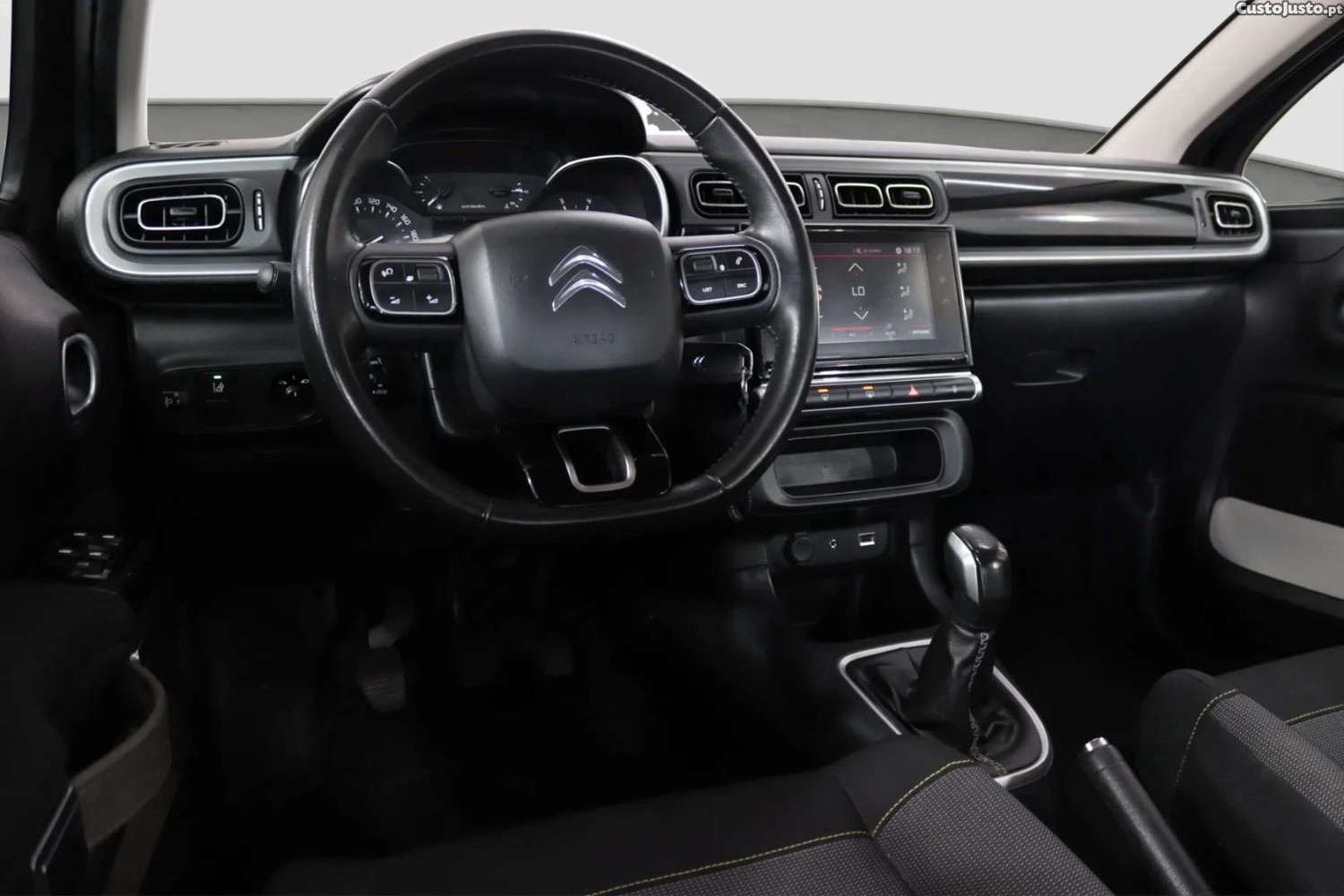 Citroën C3 1.2 PureTech Feel — photo 4