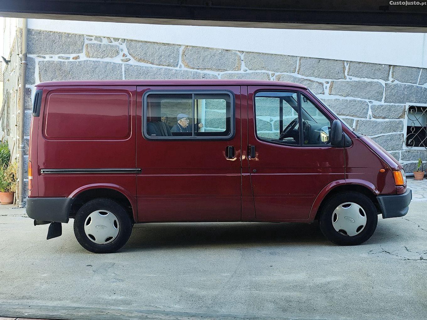 Ford Transit 2.5 DI — photo 4