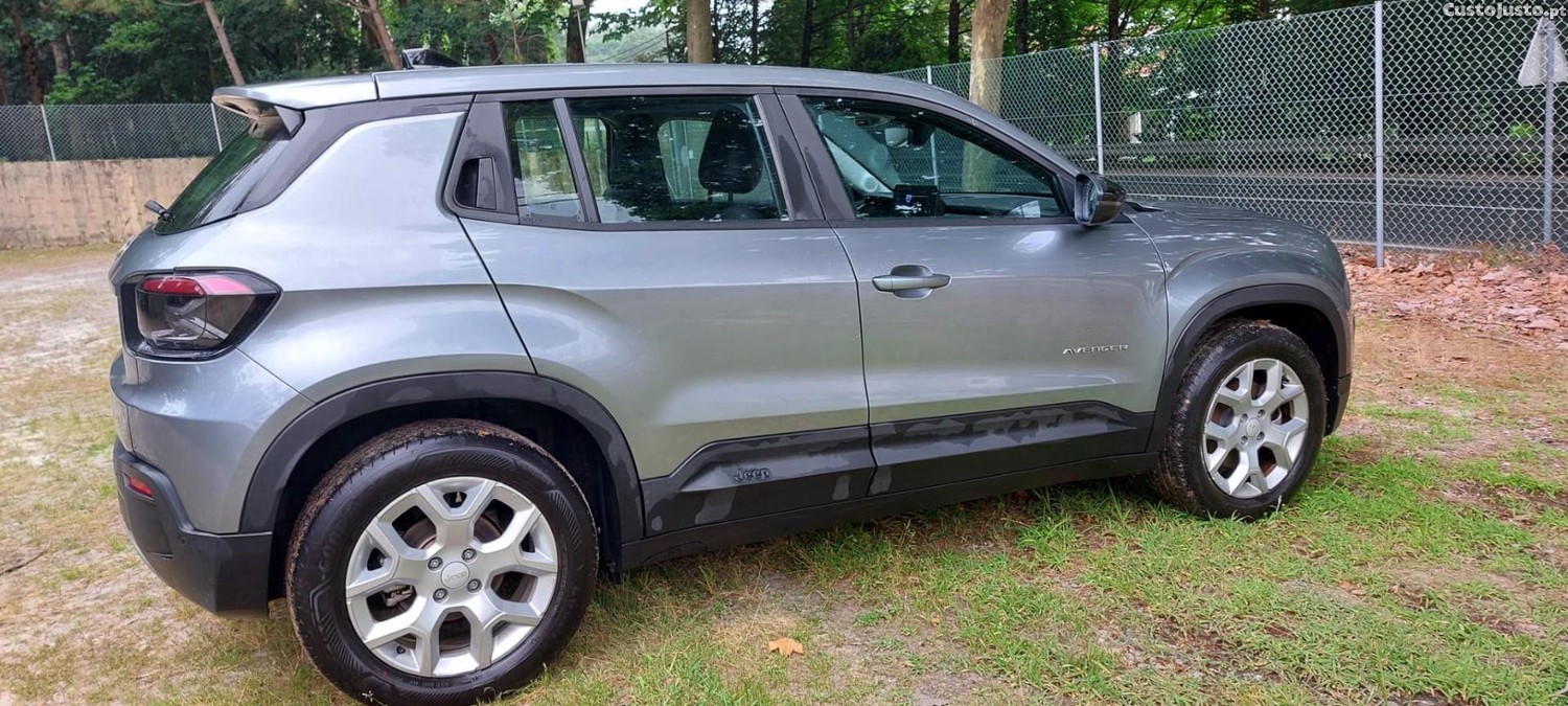 Jeep Avenger 54 kWh Altitude — fotografia 5