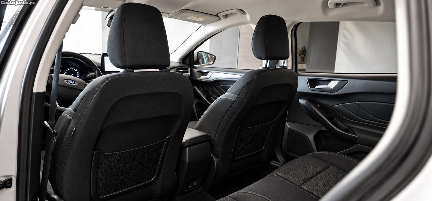 Ford Focus SW 1.5 TDCi — photo 3
