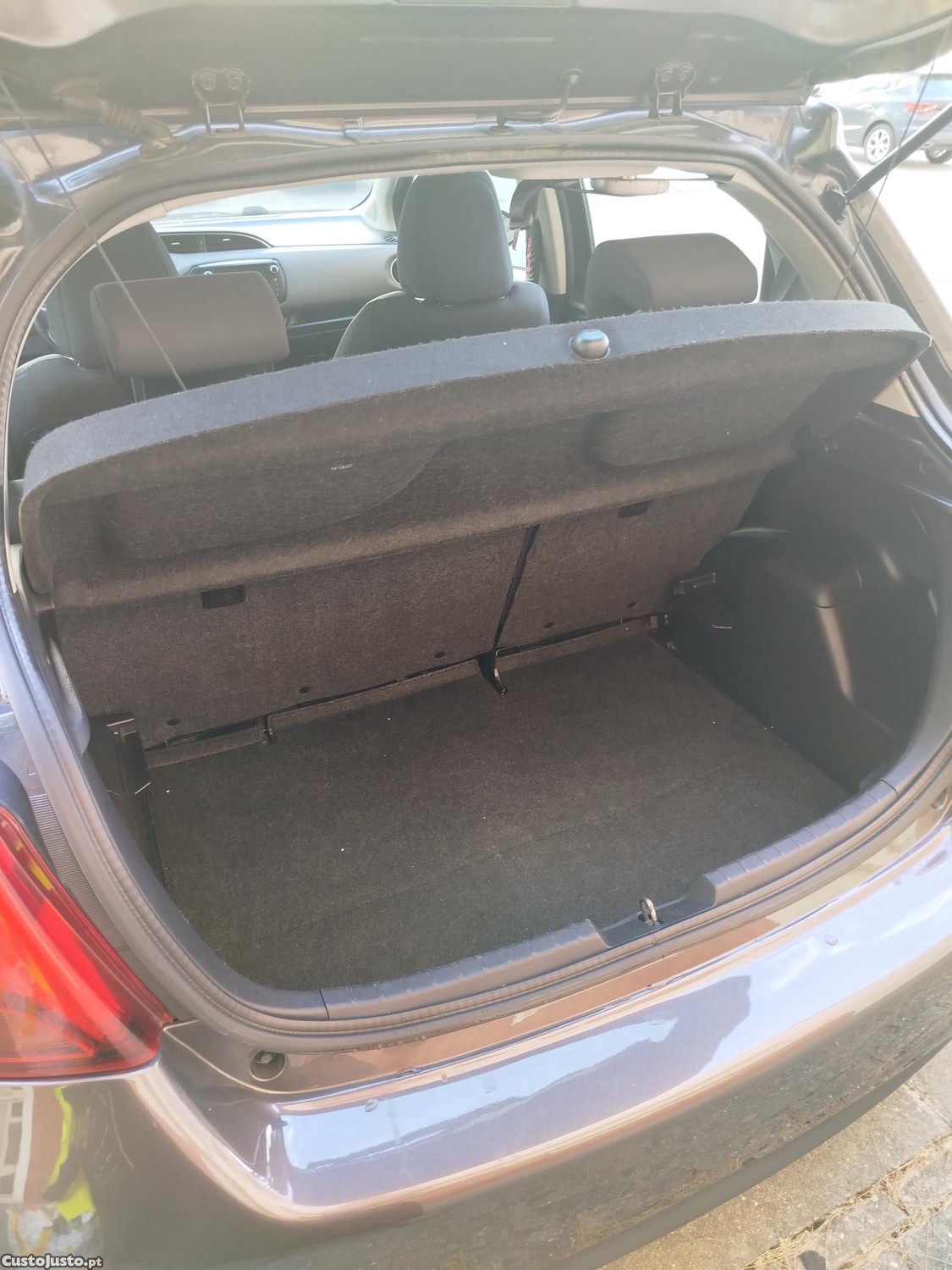 Toyota Yaris Comfort — fotografia 4