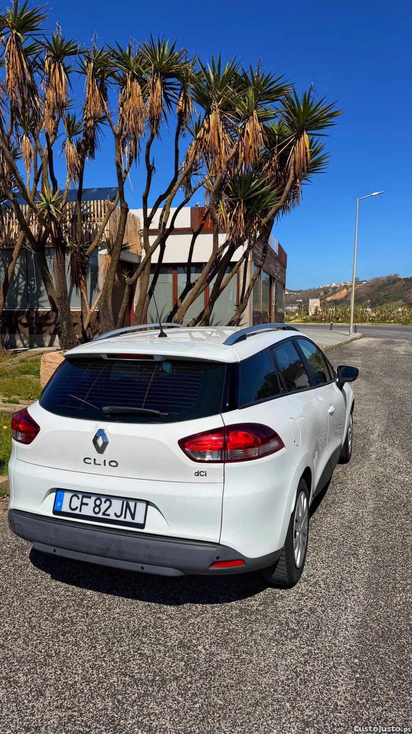 Renault Clio Sport Tourer 1.5 CDI Energy — photo 3