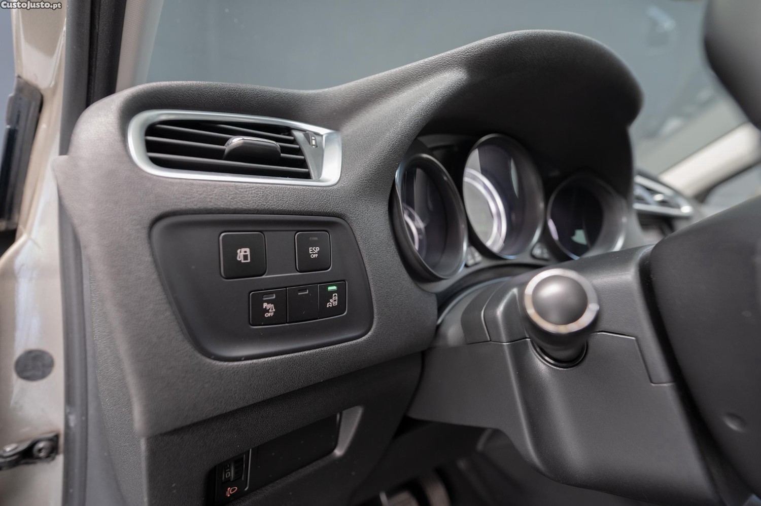 Citroën C4 1.6 HDi Exclusive — fotografia 13