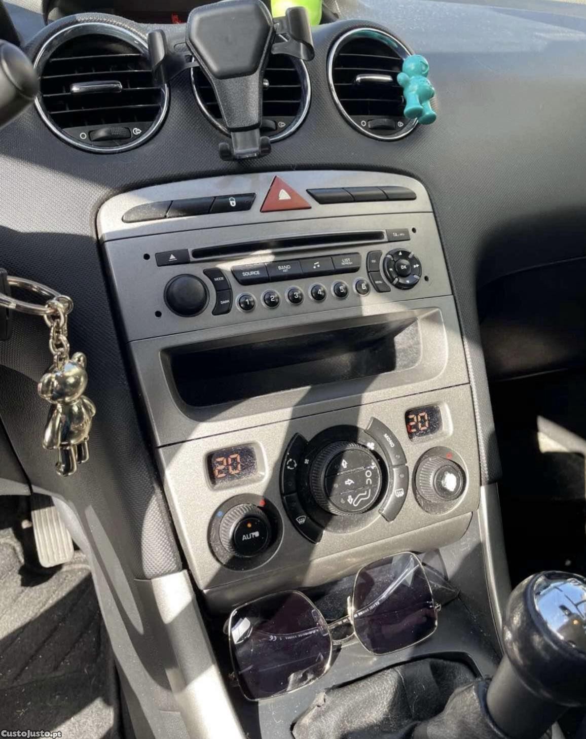 Peugeot 308 SW — fotografia 7