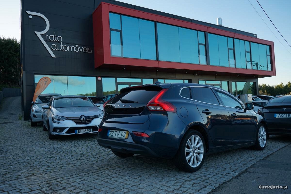 Volvo V40 D2 — photo 5