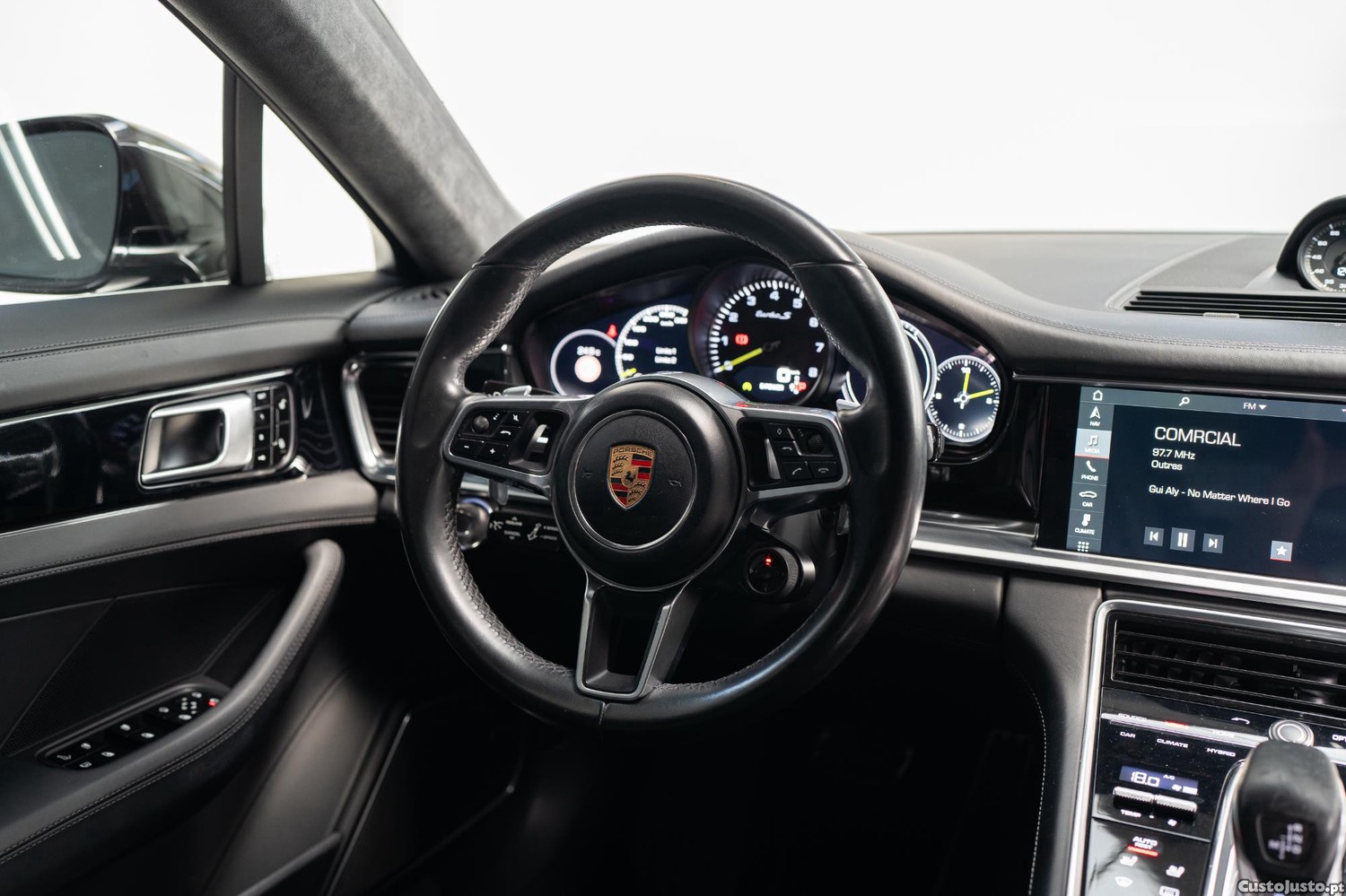 Porsche Panamera Sport Turismo Turbo S E-Hybrid — fotografia 21