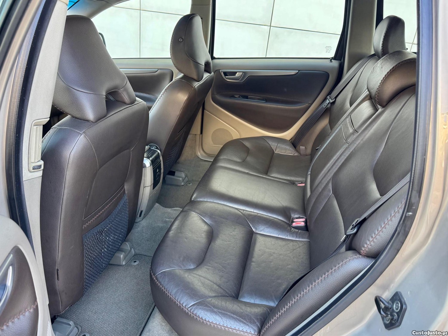 Volvo XC 70 2.4 D5 AWD — fotografia 6