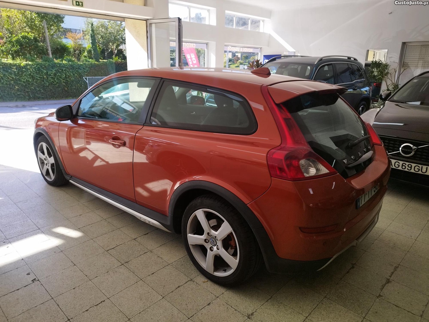 Volvo C30 1.6 d — photo 4