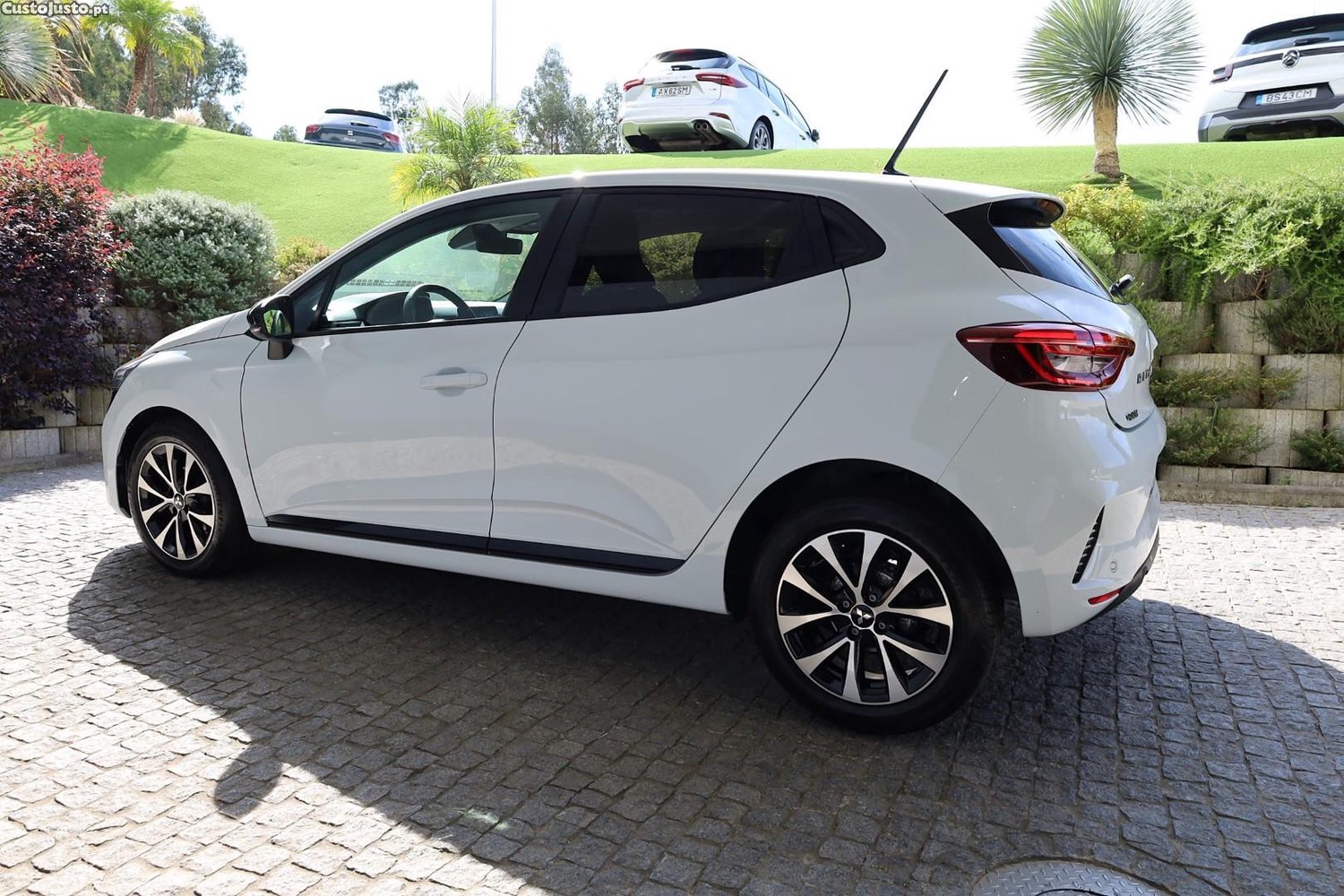 Mitsubishi Colt 1.0 MPI-T Kaiteki — fotografia 15