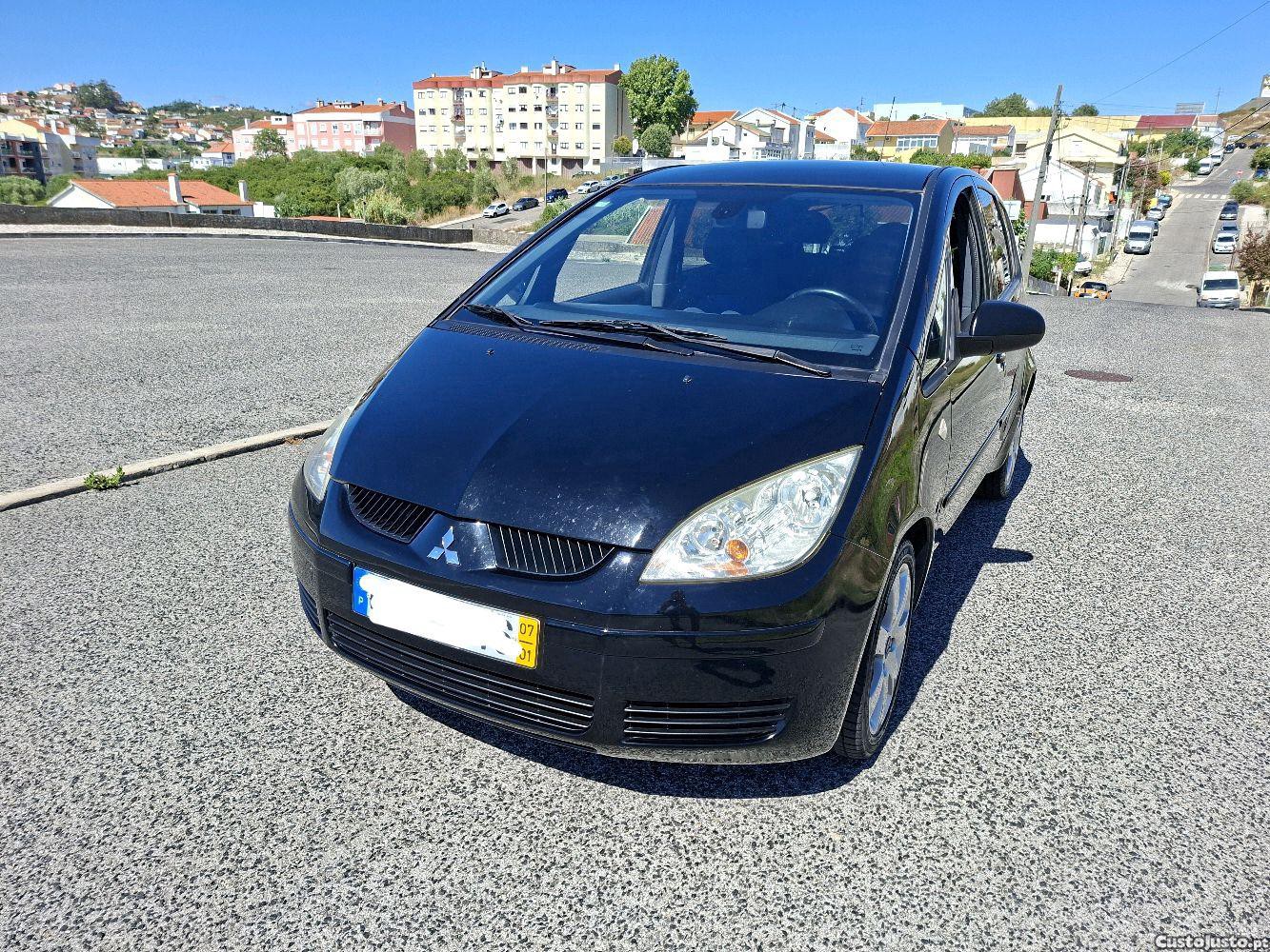 Mitsubishi Colt 1.1i Inform 75cv AC — fotografia 11
