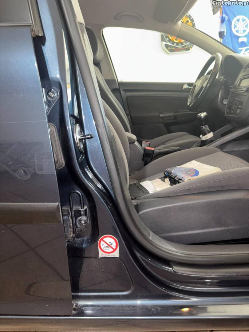 VW Golf 1.9 TDi 6V 4M Confortline — photo 5