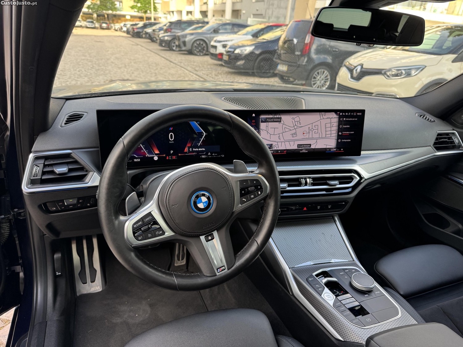 BMW 330 ePack M 2023 plug in — fotografia 5