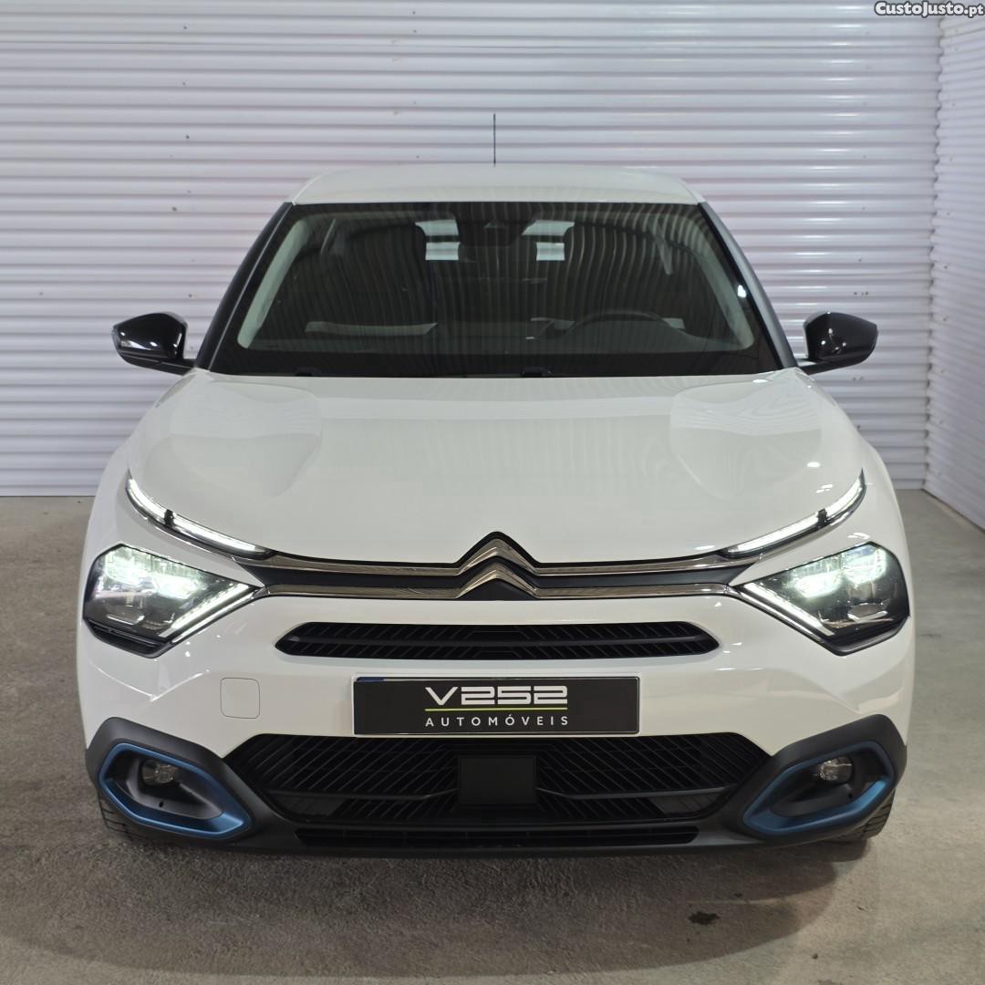 Citroën e-C4 50 kWh YOU! — fotografia 19