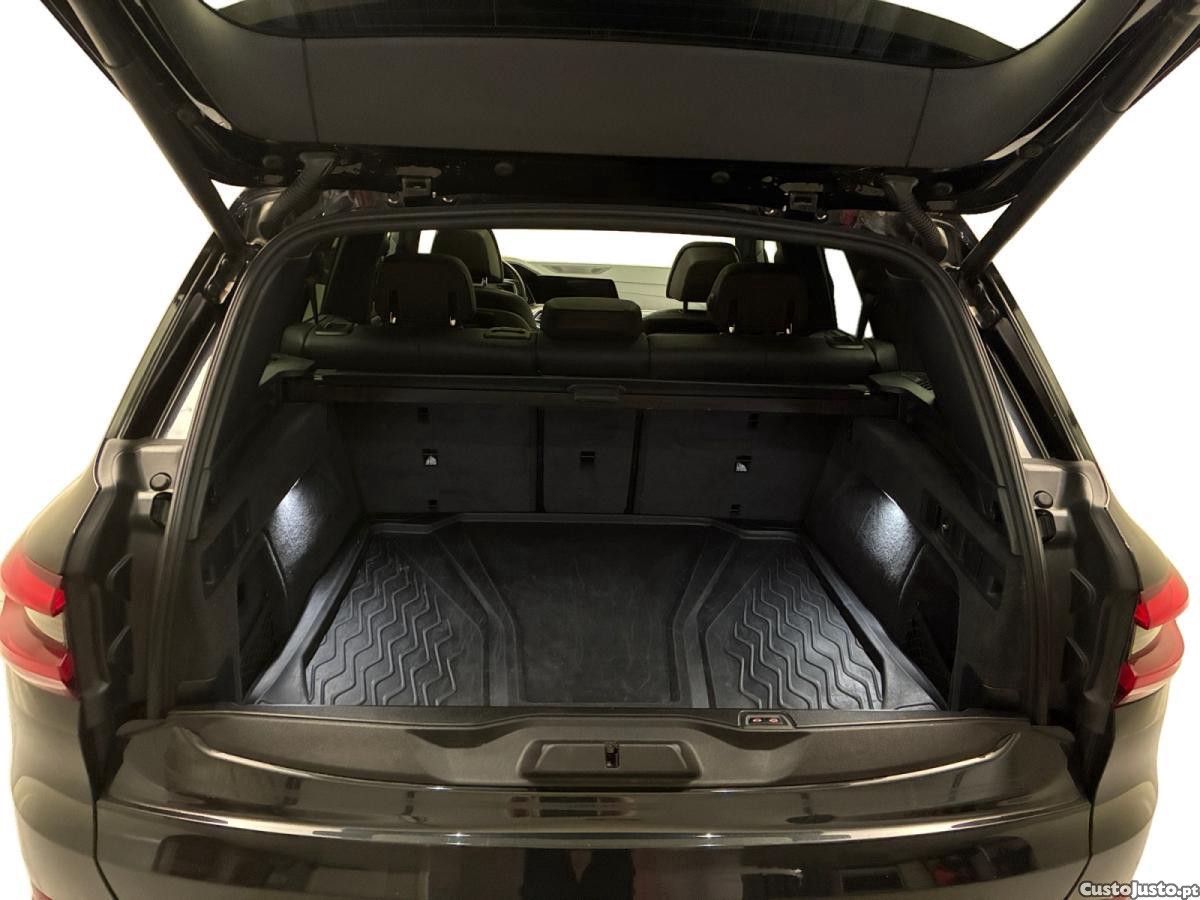 BMW X5 45 e xDrive — fotografia 3